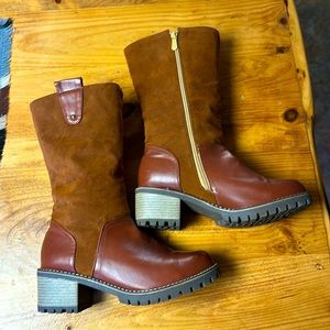 Women’s faux leather boots fashion boots size 9 brown boots